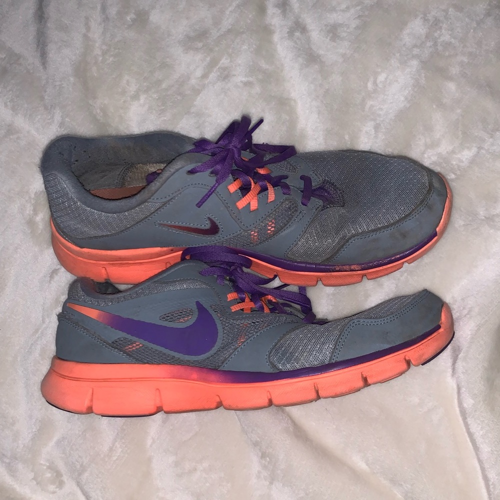 Nike shoes